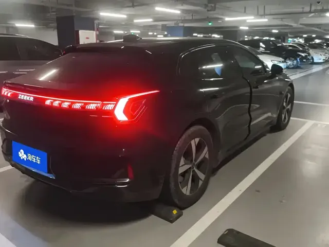 2023 Zeekr 001 WE 100kWh