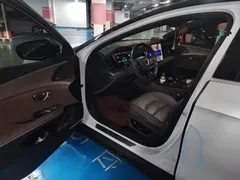 2021 BYD Han EV Standard Range Luxury, белый — фото 12