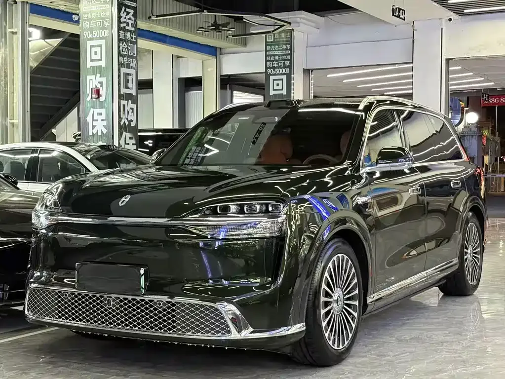 2026 Aito M9 EREV Ultra 6-seat