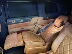 2026 Aito M9 EREV Ultra 6-seat, зелёный — фото 15