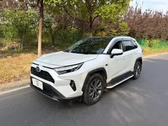 2023 Toyota RAV4 2.0L CVT 2WD Fashion Plus, белый — фото 1