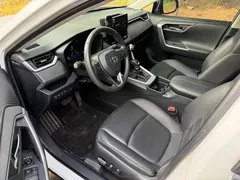 2023 Toyota RAV4 2.0L CVT 2WD Fashion Plus, белый — фото 3