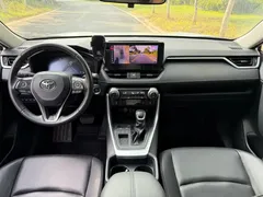 2023 Toyota RAV4 2.0L CVT 2WD Fashion Plus, белый — фото 5