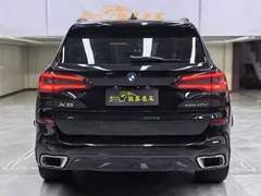 2022 BMW X5 40Li Premium M Sport Package, чёрный — фото 5