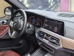 2022 BMW X5 40Li Premium M Sport Package, чёрный — фото 25