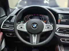 2022 BMW X5 40Li Premium M Sport Package, чёрный — фото 29