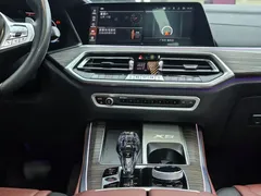 2022 BMW X5 40Li Premium M Sport Package, чёрный — фото 30