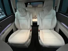 2025 Li Auto i8 Standard, синий — фото 10