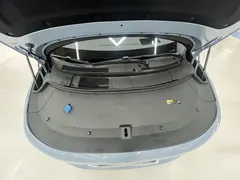 2025 Li Auto i8 Standard, синий — фото 12