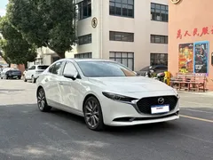 2022 Mazda 3 2.0L AT, белый — фото 2