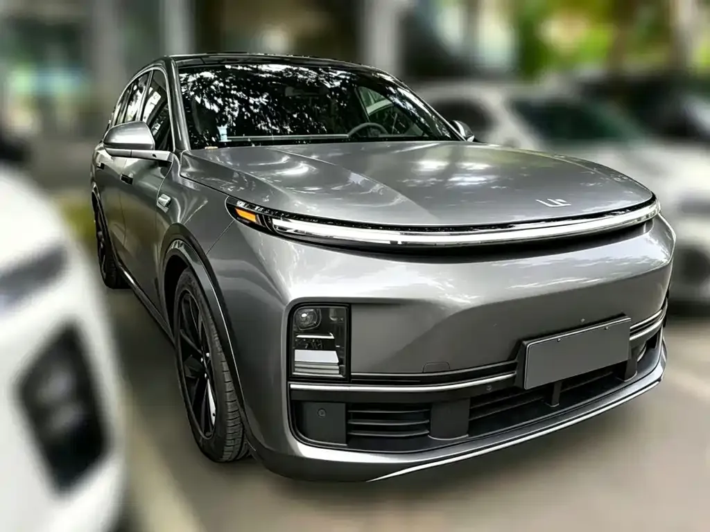 2023 Li Auto L8