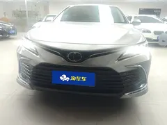 2021 Toyota Camry 2.0G Luxury — фото 2