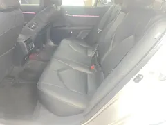2021 Toyota Camry 2.0G Luxury — фото 10