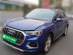 2021 Audi Q3 35 TFSI Fashion, синий — фото 1