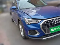 2021 Audi Q3 35 TFSI Fashion, синий — фото 3