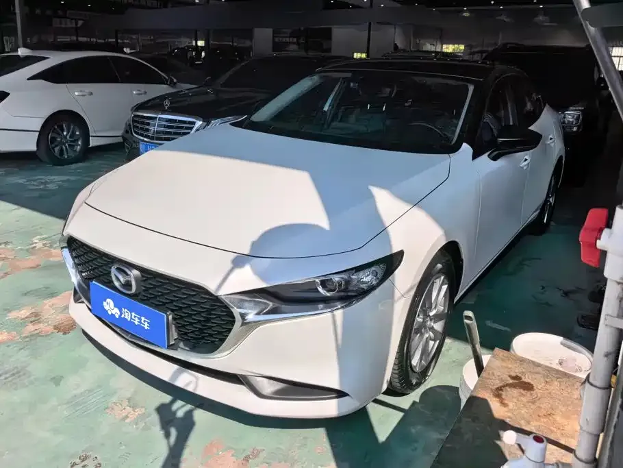 2022 Mazda 3 2.0L AT