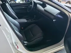 2022 Mazda 3 2.0L AT, белый — фото 8