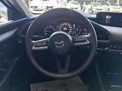 2022 Mazda 3 2.0L AT, белый — фото 15