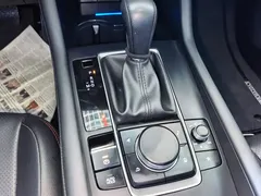 2022 Mazda 3 2.0L AT, белый — фото 16