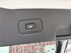 2020 Honda UR-V 370TURBO 2WD Premium, белый — фото 18