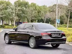 2023 Mercedes-Benz E-Class E 300 L Fashion, чёрный — фото 8