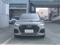 2021 Audi Q5L Sportback 45 TFSI Luxury — фото 2