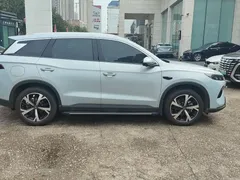 2026 BYD Song Pro DM-i PHEV 220KM Exceed, синий — фото 13