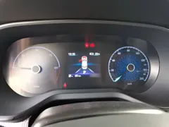 2023 Hongqi E-QM5 Basic Mobility, чёрный — фото 4