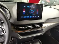 2023 Hongqi E-QM5 Basic Mobility, чёрный — фото 6