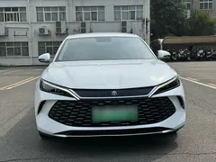 2024 BYD Qin L PHEV 80km Exceed, белый — фото 3