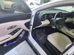 2024 BYD Qin L PHEV 80km Exceed, белый — фото 16