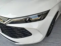 2024 BYD Qin L PHEV 80km Exceed, белый — фото 24