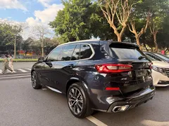 2021 BMW X5 xDrive40i M Sport Package, чёрный — фото 4