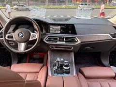 2021 BMW X5 xDrive40i M Sport Package, чёрный — фото 15