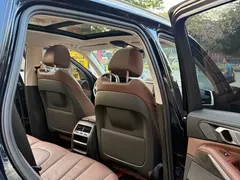 2021 BMW X5 xDrive40i M Sport Package, чёрный — фото 19