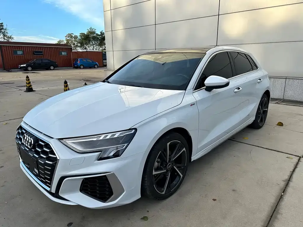 2024 Audi A3 Sportback 35 TFSI Fashion Sport