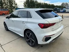 2024 Audi A3 Sportback 35 TFSI Fashion Sport, белый — фото 16