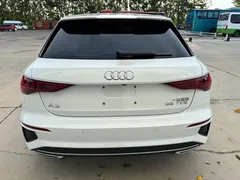 2024 Audi A3 Sportback 35 TFSI Fashion Sport, белый — фото 17