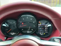 2022 Porsche 718 Boxster 2.0T, белый — фото 14
