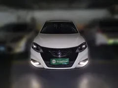 2021 Nissan Tiida 1.6L CVT, белый — фото 2