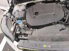 2023 Volvo XC40 Luxury, белый — фото 19