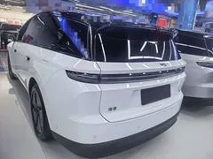 2025 Li Auto i8 Standard, белый — фото 11