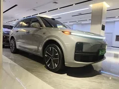 2025 Li Auto L9 Smart Refresh — фото 4