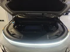 2025 Li Auto L9 Smart Refresh — фото 20
