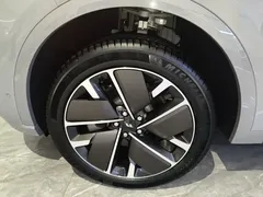 2025 Li Auto L9 Smart Refresh — фото 23