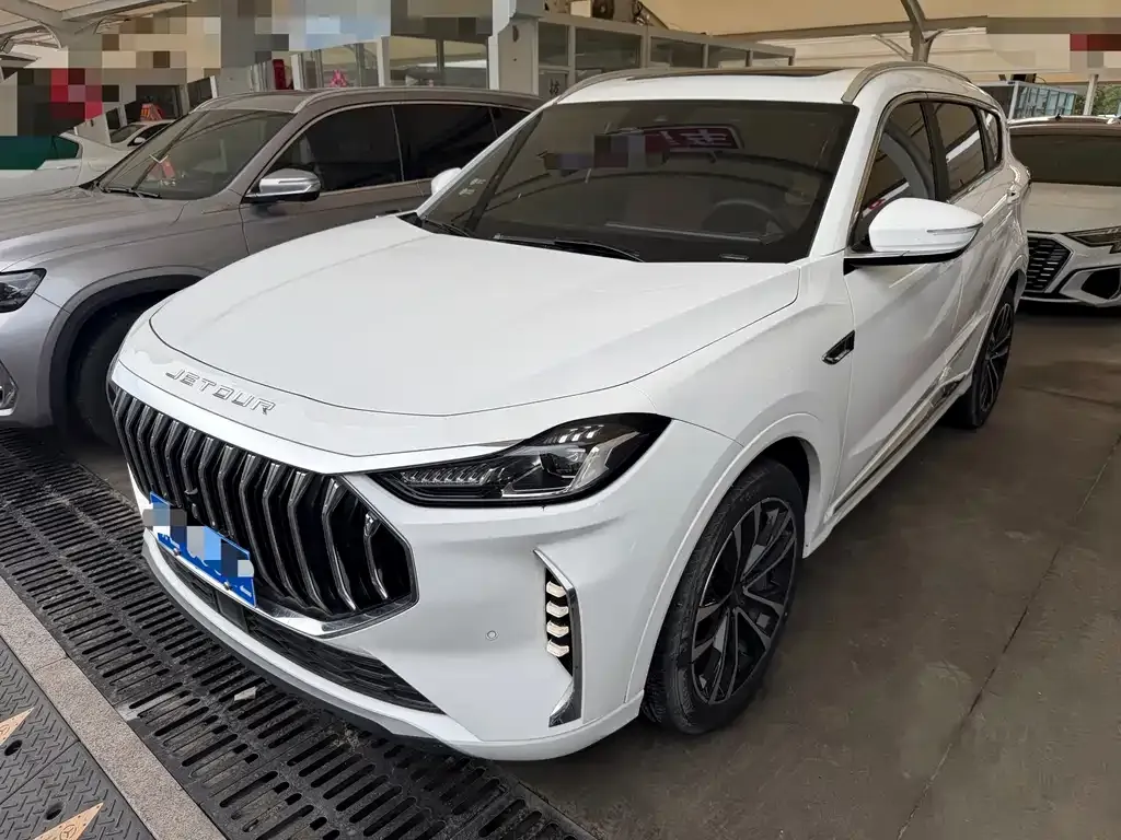 2023 Jetour X70 PLUS 1.6T DCT Pro 5-seat