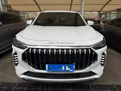 2023 Jetour X70 PLUS 1.6T DCT Pro 5-seat, белый — фото 4