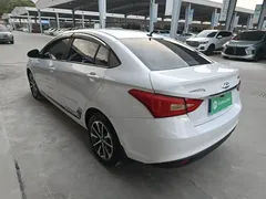 2021 Chery Arrizo 5 Pro 1.5L MT Youth, белый — фото 5