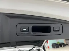 2023 Honda CR-V 240TURBO 2WD Premium 7-seat, белый — фото 23