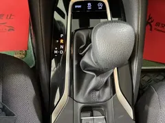 2022 Toyota Levin 185T CVT Luxury, белый — фото 15